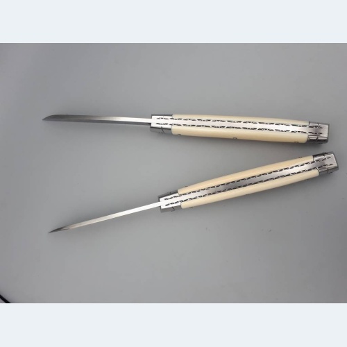 Tonneau ivoire de phacochère